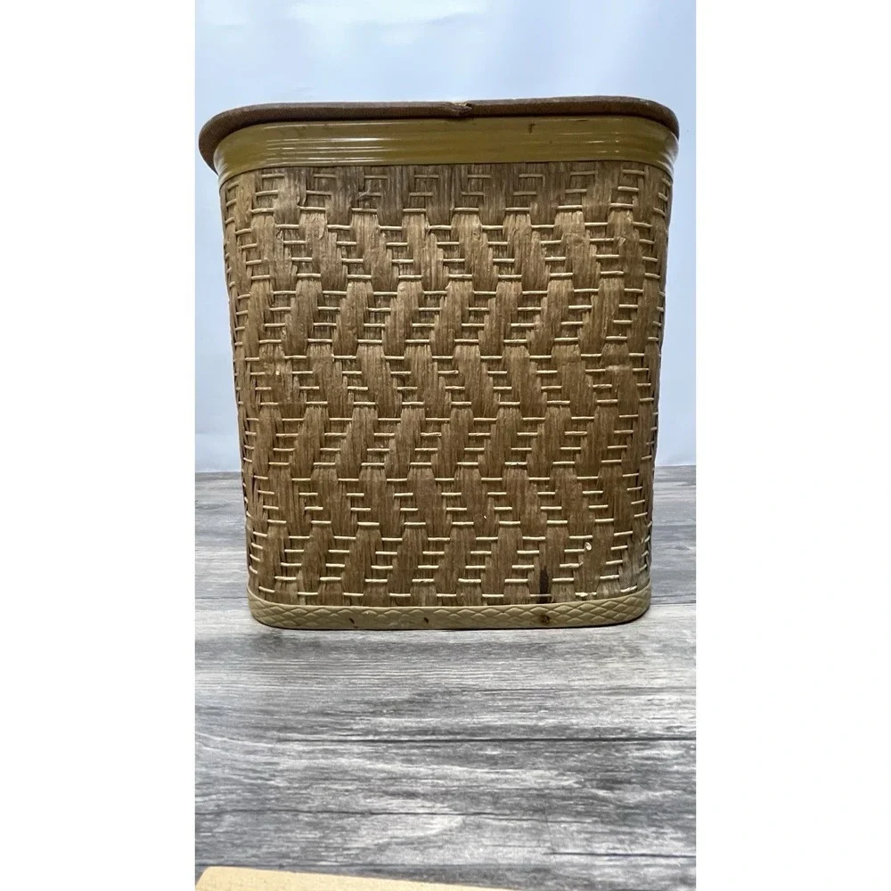 Redmon‎ Woven Picnic Basket Wood Lid Mustard Yellow Handles Vintage Style